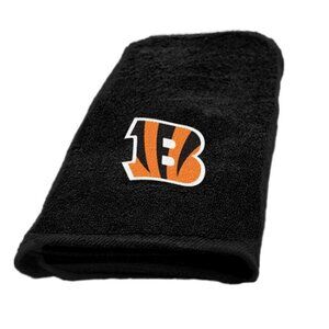 Cincinnati Bengals Hand Towel measures 15 x 26 inches